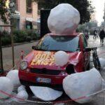 L’installazione di Via Paolo Sarpi che denuncia il riscaldamento globale
